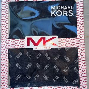 Michael Kors Men’s 2 piece Loungewear set